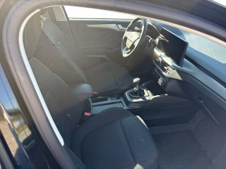 Ford Focus 1,0 EcoBoost Hybrid Titanium
