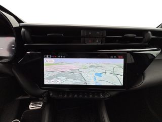 Alfa Romeo Junior Ibrida Speciale 1.2 MHEV e-DCT6