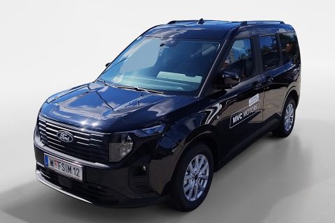 Ford Tourneo Courier 1,0 EcoBoost Titanium Aut.