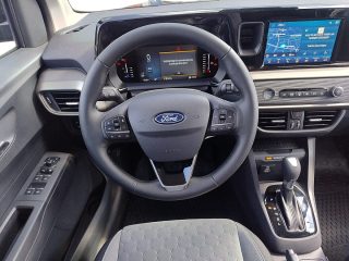 Ford Tourneo Courier 1,0 EcoBoost Titanium Aut.