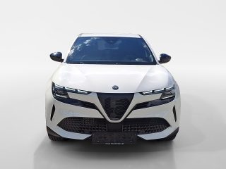 Alfa Romeo Junior Ibrida Speciale 1.2 MHEV e-DCT6