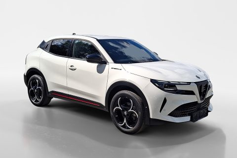Alfa Romeo Junior Ibrida Speciale 1.2 MHEV e-DCT6