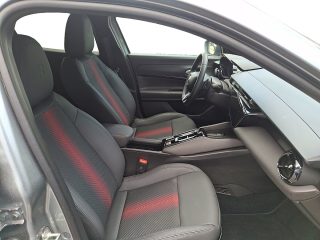Alfa Romeo Junior Ibrida Speciale 1.2 MHEV e-DCT6