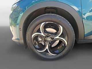 Alfa Romeo Junior 1.2 MHEV 100kW Speciale e-DCT6 Ibrid