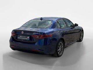 Alfa Romeo Giulia Super 2,2 160 ATX RWD