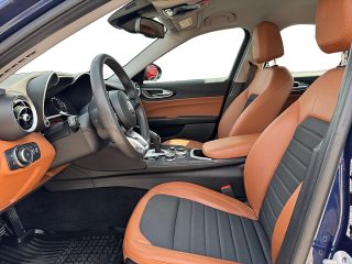 Alfa Romeo Giulia Super 2,2 160 ATX RWD