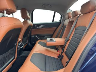 Alfa Romeo Giulia Super 2,2 160 ATX RWD