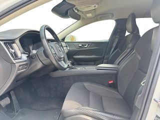 Volvo V60 D4 Momentum Pro Geartronic