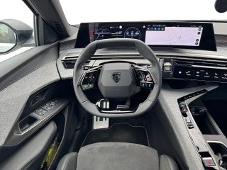 Peugeot 5008 PHEV 225 e-DCS7 Aut.