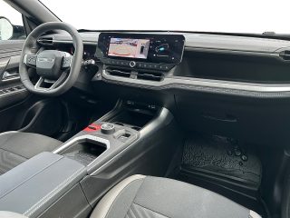 Jeep Compass Elektro Altitude Super Bowl Edition Reichweite 467 Km