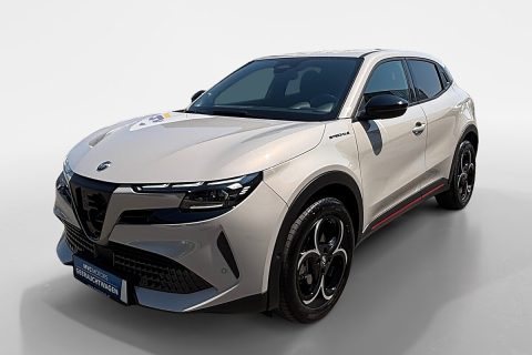 Alfa Romeo Junior 1.2 MHEV 100kW Speciale e-DCT6 Ibrid Automatik