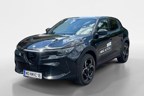 Alfa Romeo Junior Ibrida Speciale 1.2 MHEV e-DCT6