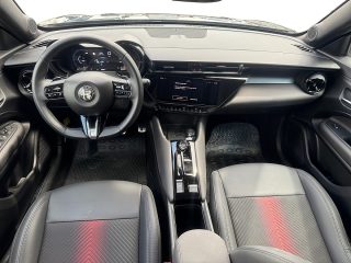 Alfa Romeo Junior Ibrida Speciale 1.2 MHEV e-DCT6